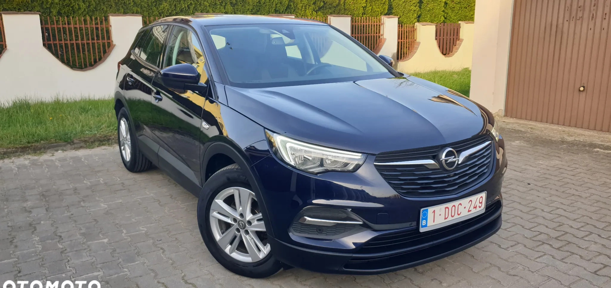 Opel Grandland X cena 56900 przebieg: 160000, rok produkcji 2019 z Toruń małe 466